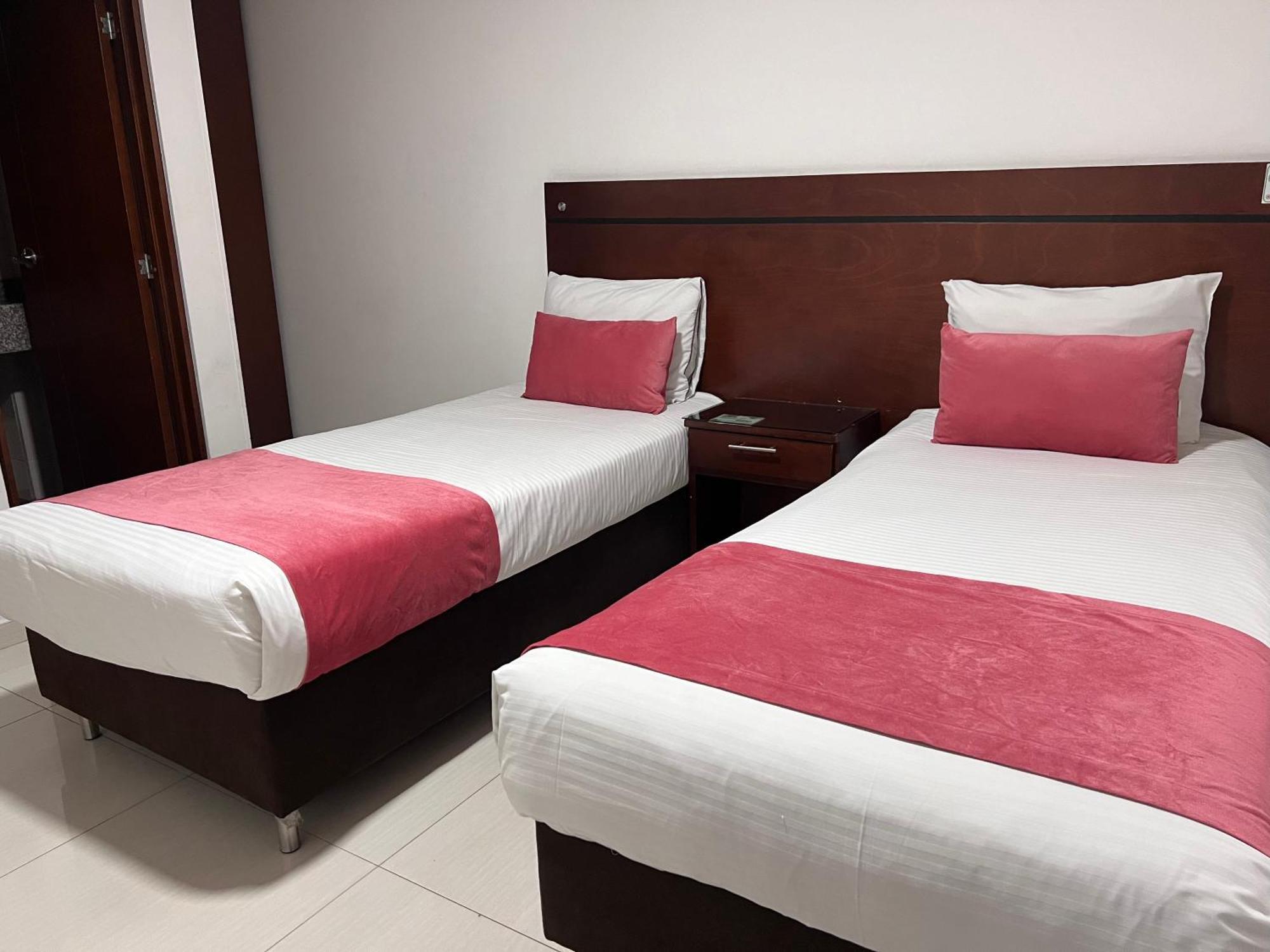 Hotel Dorado Gold Богота Экстерьер фото